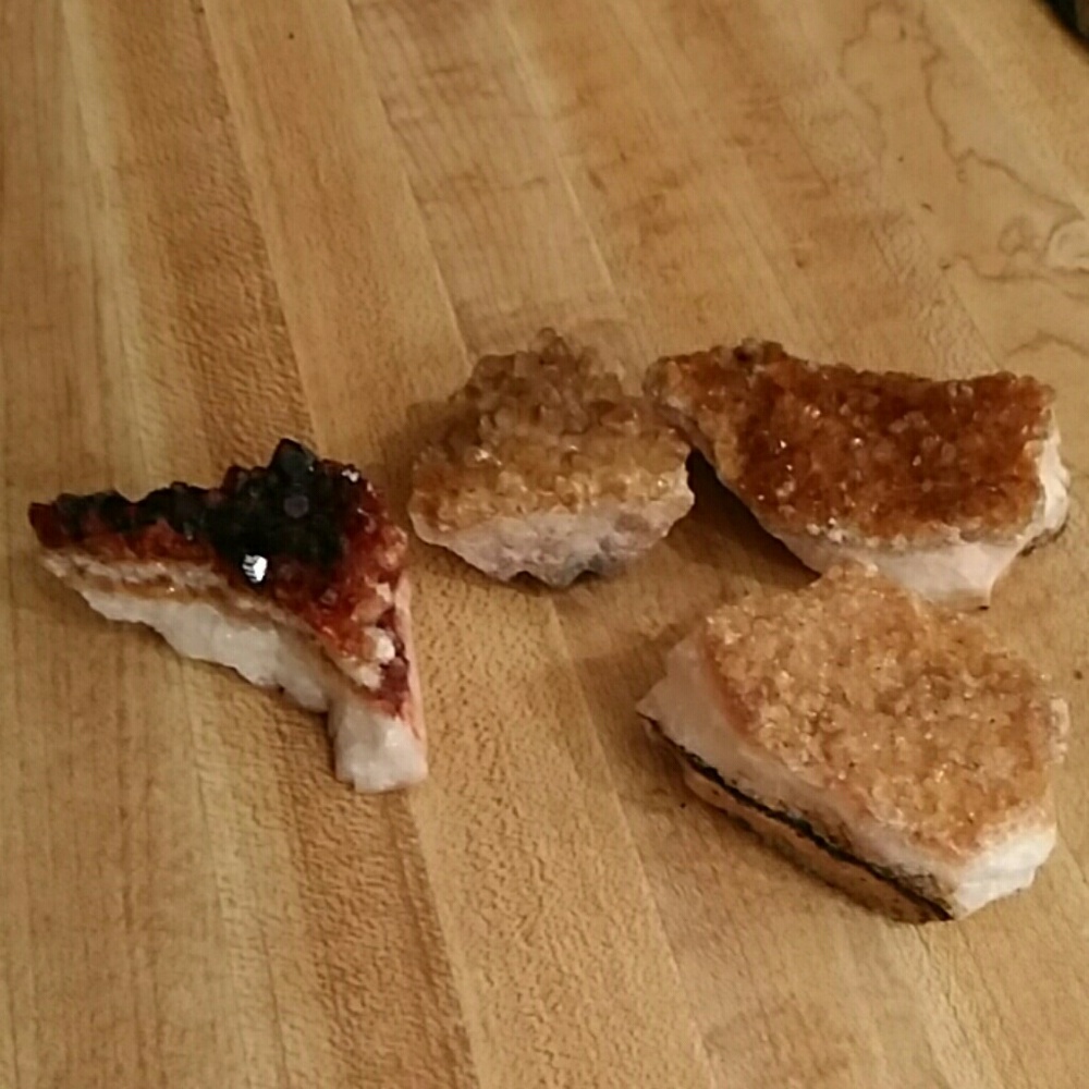 Various crystals - Picture 2 of 5